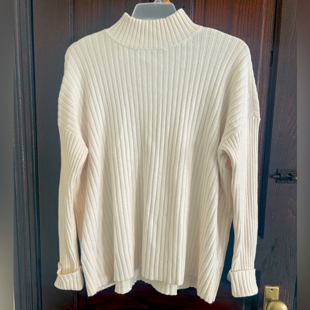 Loft turtleneck sweater